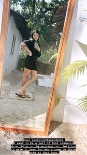 Megha Gupta feet photo thumbnail