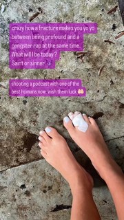 Megha Gupta feet photo thumbnail
