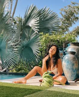 Megha Gupta feet photo thumbnail