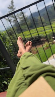 Megha Gupta feet photo thumbnail