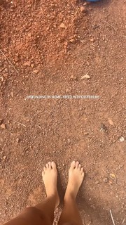 Megha Gupta feet photo thumbnail