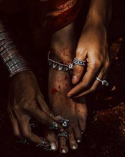 Megha Gupta feet photo thumbnail