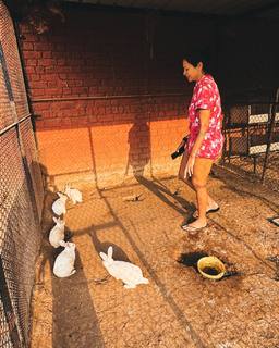 Megha Gupta feet photo thumbnail