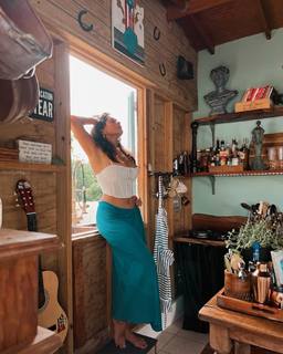 Megha Gupta feet photo thumbnail