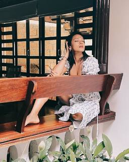 Megha Gupta feet photo thumbnail