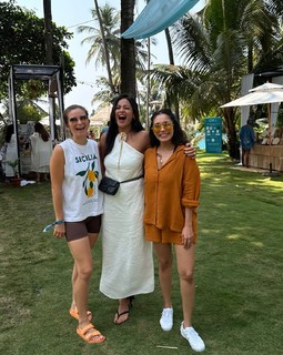 Megha Gupta feet photo thumbnail