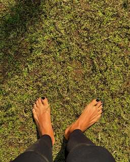 Megha Gupta feet photo thumbnail