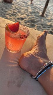 Megha Gupta feet photo thumbnail