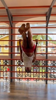 Megha Gupta feet photo thumbnail