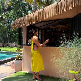 Megha Gupta feet photo thumbnail