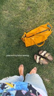 Megha Gupta feet photo thumbnail