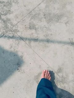 Megha Gupta feet photo thumbnail