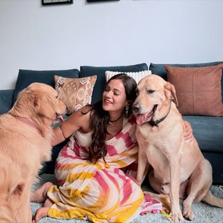 Megha Gupta feet photo thumbnail