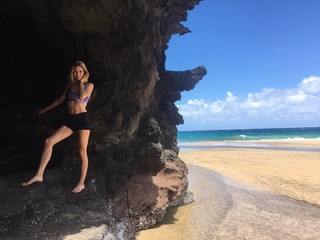Meghan King Edmonds feet photo 2
