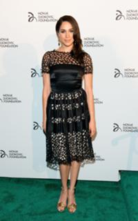 Meghan Markle feet photo thumbnail