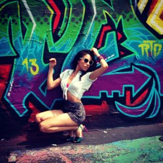 Meghan Markle feet photo thumbnail