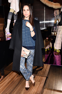 Meghan Markle feet photo thumbnail