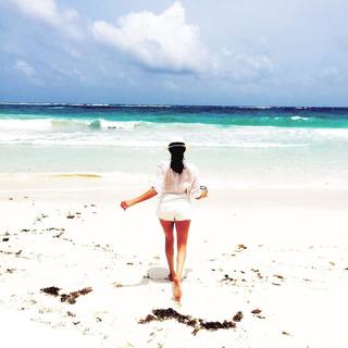 Meghan Markle feet photo thumbnail