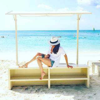 Meghan Markle feet photo thumbnail
