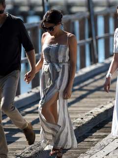 Meghan Markle feet photo thumbnail