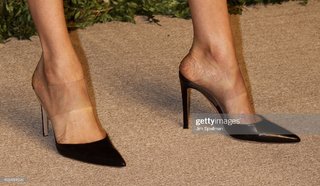 Meghan Markle feet photo thumbnail