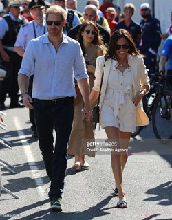 Meghan Markle feet photo thumbnail