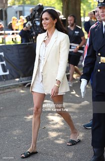 Meghan Markle feet photo thumbnail