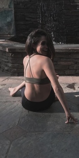 Meghan Markle feet photo thumbnail