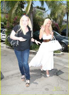 Meghan McCain feet photo thumbnail