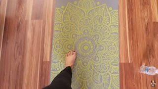 Meghan McCarthy feet photo 9