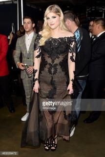 Meghan Trainor feet photo thumbnail