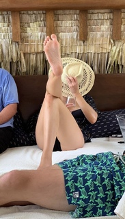 Meghan Trainor feet photo thumbnail