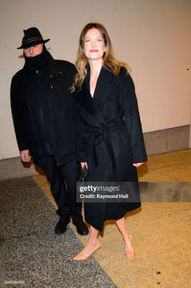 Meghann Fahy feet photo thumbnail