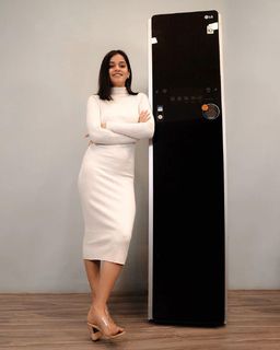 Meghna Kaur feet photo 12