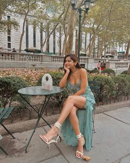 Meghna Kaur feet photo 10