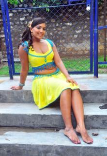 Meghna Naidu feet photo 17