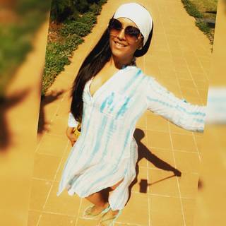 Meghna Naidu feet photo 14