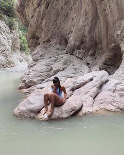 Megi Pojani feet photo 3