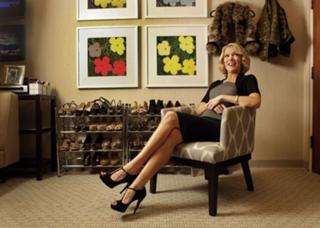 Megyn Kelly feet photo thumbnail