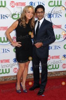 Megyn Price feet photo thumbnail