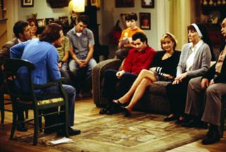 Megyn Price feet photo thumbnail