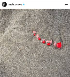 Mehraveh Sharifinia feet photo 7