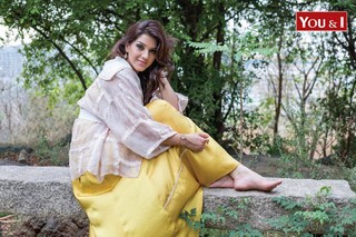 Mehreen Pirzada feet photo 16