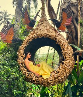 Mehreen Pirzada feet photo 14