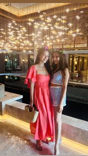 Mehreen Pirzada feet photo 3