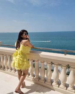 Mehreen Pirzada feet photo 19