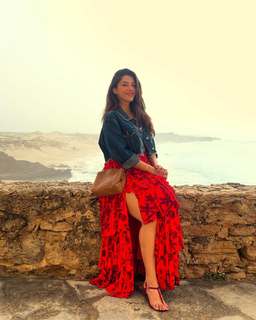Mehreen Pirzada feet photo 18