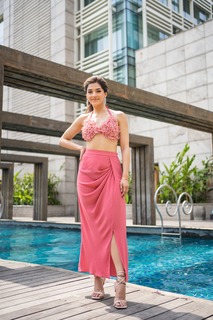 Mehreen Pirzada feet photo 16