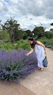 Mehreen Pirzada feet photo 3