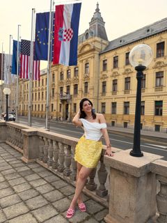 Mehreen Pirzada feet photo 20